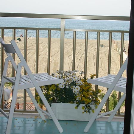 マルゲリータ・ディ・サヴォイア Le Nereidi Beb Bed & Breakfast エクステリア 写真